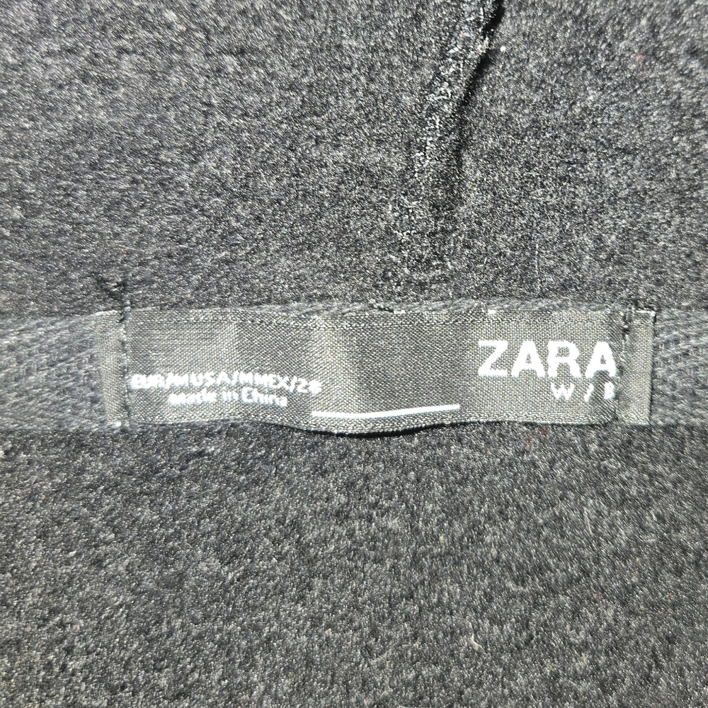 ZARA Black Zippered Hoodie Sweater Black Gray Ombre Faux Fur Sleeves Medium - Picture 14 of 15
